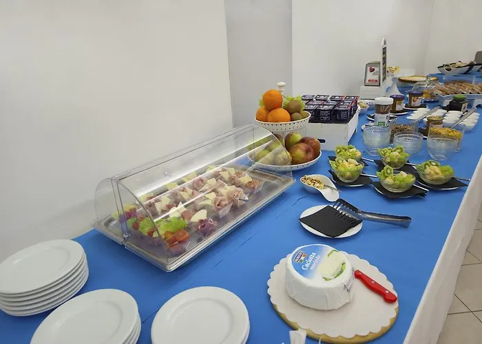 Ξενοδοχείο Del Mar 3*